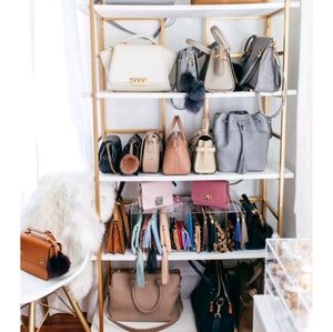 Meet your Posher, Jacqueline